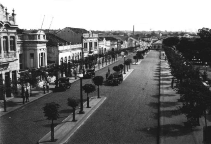 História de um silêncio eloquente: construção do estereótipo feminino e  criminalização das mulheres no Brasil - 2° Edição - R$ 114,90 com FRETE  GRÁTIS